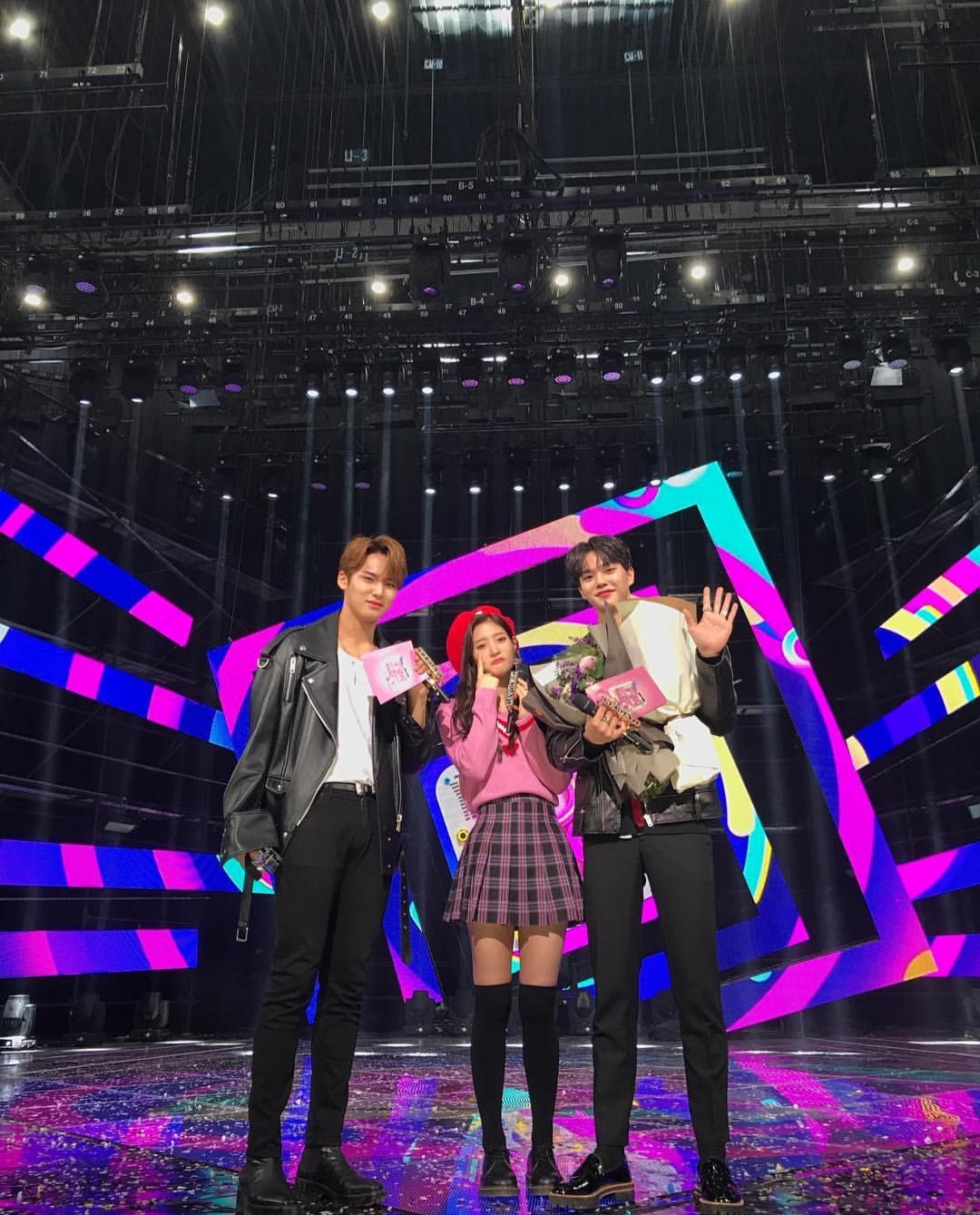 와 송강인스타에 올라온 민규 채연 송강 비율 대박.. | 인스티즈