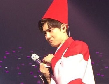 이거 수호 속상한 일 있어서 표정 이런건가??? | 인스티즈