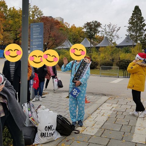 트와이스 오늘 팬이 입고온 거ㅋㅋㅋㅋㅋㅋㅋㅋㅋ | 인스티즈