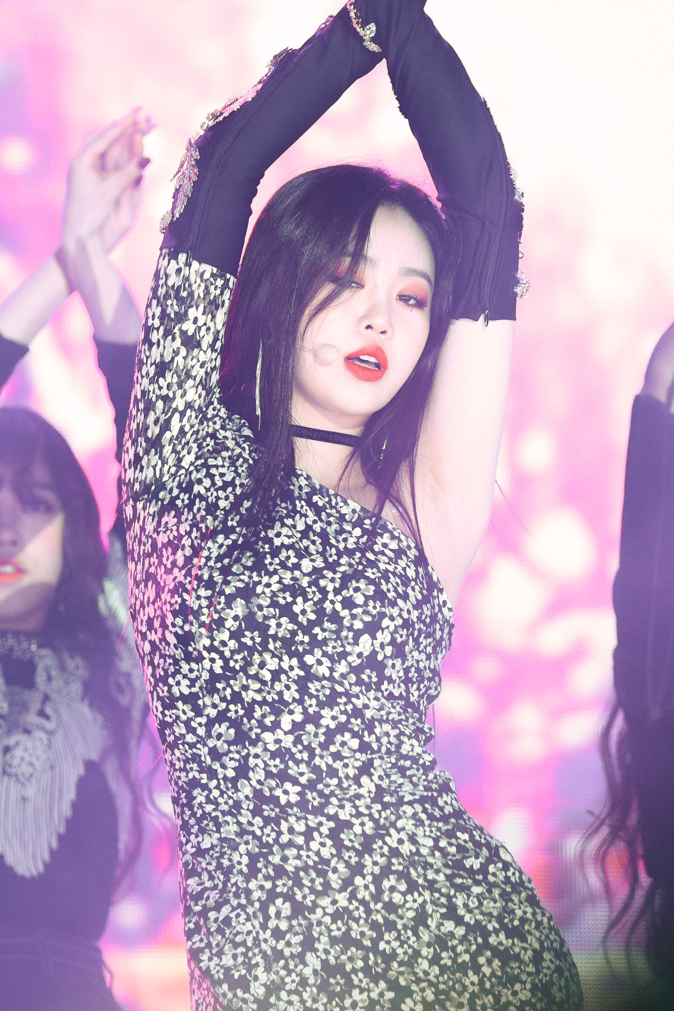 아이들 수진 홀리게 생겼다는 거... 이 날 이해 갔어... | 인스티즈