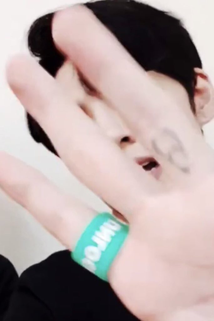 개인적으로 타투 안 좋아하는데도 의미 있다고 느낀 타투 갑은 | 인스티즈