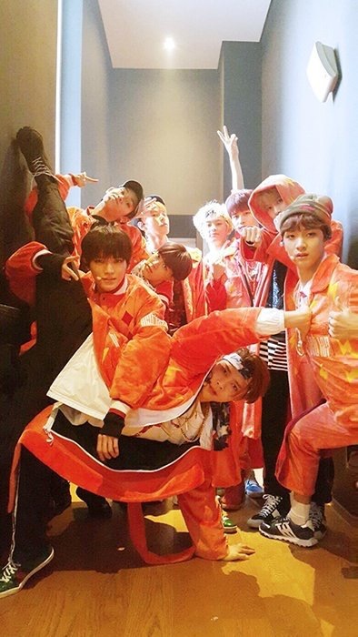 엔시티 누가 은은하게 또,라이라더니 이사진 ㄹㅇ이다 ㅋㅋㅋㅋㅋㅋㅋㅋㅋㅋㅋㅋㅋㅋㅋㅋㅋㅋㅋㅋㅋㅋㅋㅋㅋㅋㅋㅋㅋㅋㅋㅋㅋㅋㅋㅋㅋㅋㅋㅋㅋㅋㅋㅋ | 인스티즈