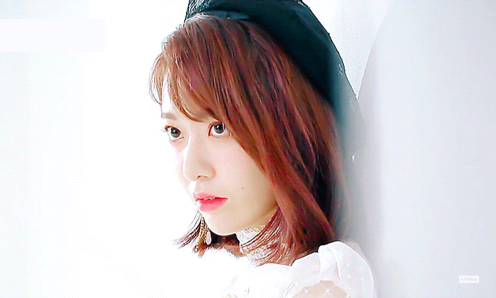 아이즈원 코디는 머리에 뭘 씌우는 걸 참 좋아하는 것 같아 | 인스티즈