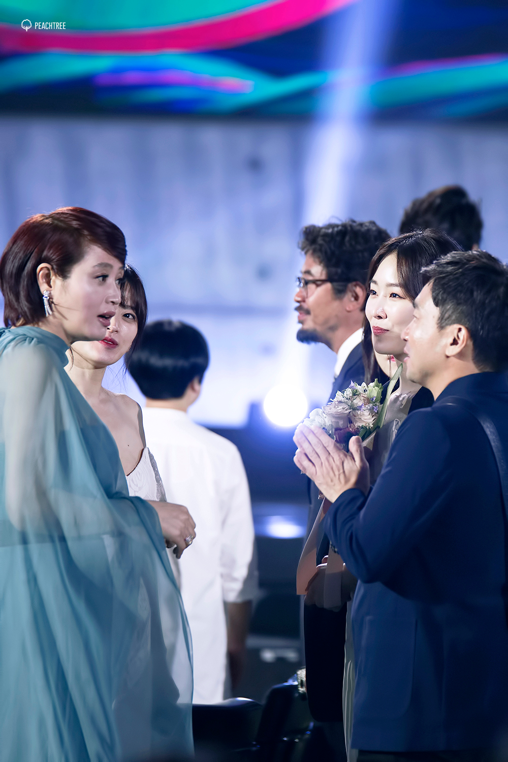 나는 내배우님이 다른 여배우님들이랑 같이 있는 모먼트가 너무 죠은 사람... | 인스티즈