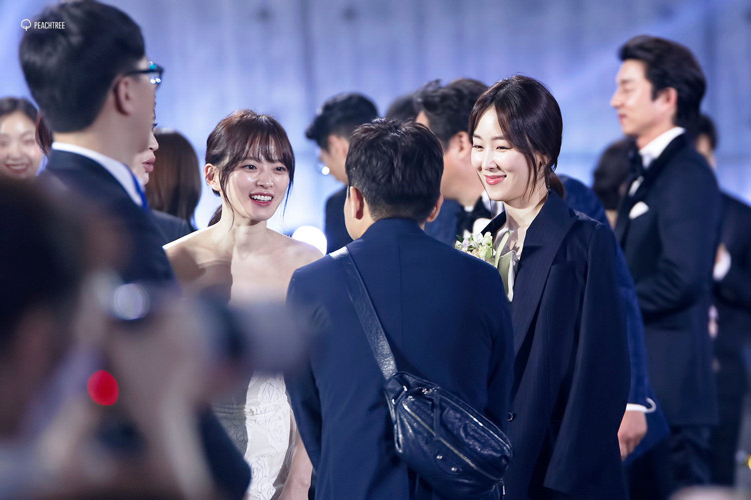 나는 내배우님이 다른 여배우님들이랑 같이 있는 모먼트가 너무 죠은 사람... | 인스티즈