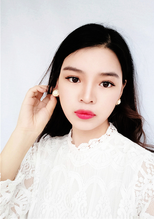 다양한 스타일의 귀걸이와 귀찌를 1000원~5500원에 판매해요!!120여종 | 인스티즈