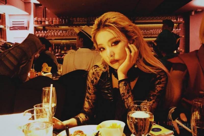 레드벨벳 할로윈 뱀파이어 슬기 | 인스티즈