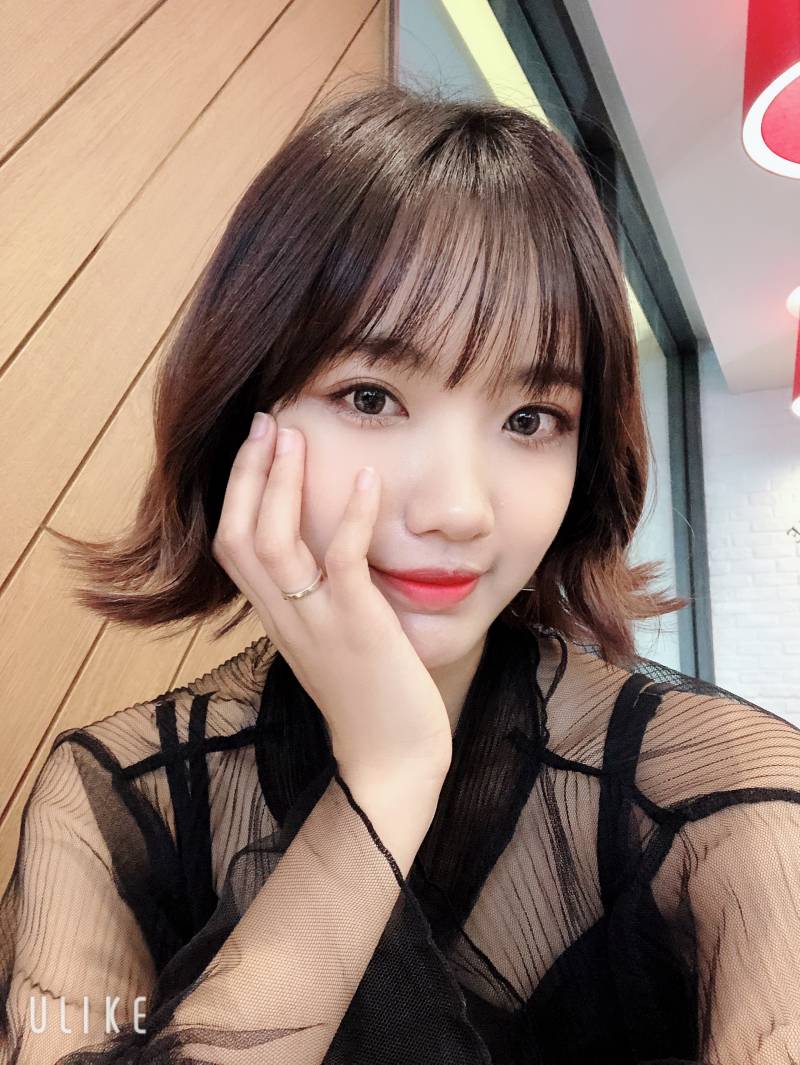 샵에서 메이크업 헤어한거 4040 - 인스티즈(instiz, 音思提资) 익명잡담 [익명잡담] 샵에서 메이크업 헤어한거 4040