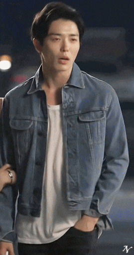 [김재욱] 쟤 13살 차이나는 아저씨랑 연애한대_3😫👀 | 인스티즈