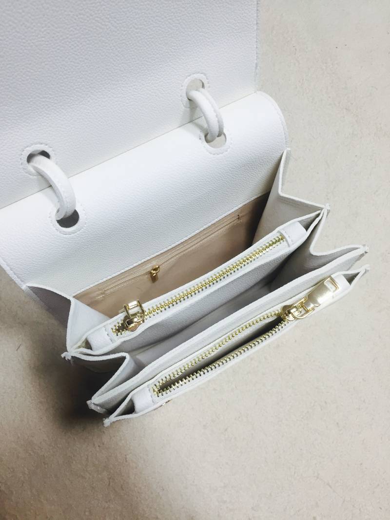 화이트 2way백 새상품 | 인스티즈