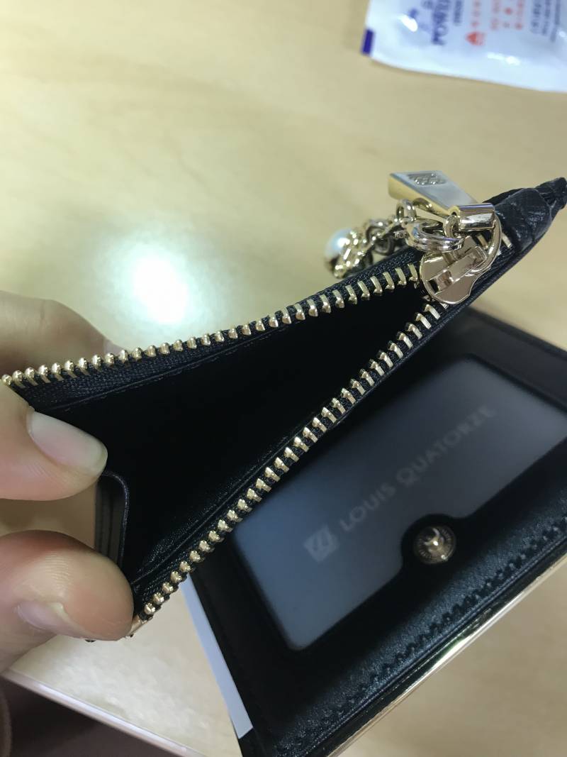 루이까또즈 반지갑 새 제품 팔아요 | 인스티즈