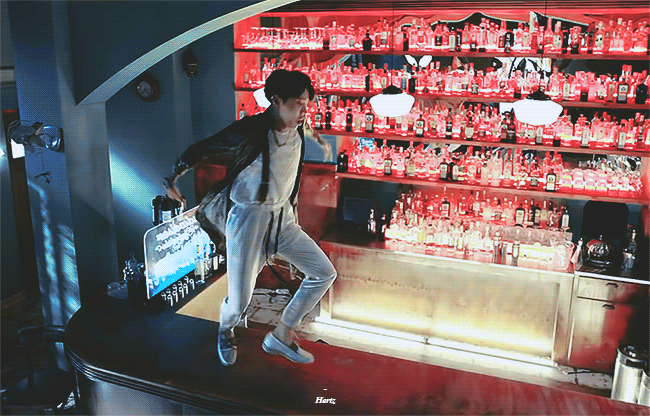 방탄 제이홉 와인바 테이블 올라가서 춤춘 거 | 인스티즈