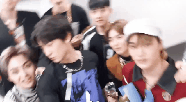 ㄱ 내가 진짜 엑소였으면 이 형 나한테 관심있나 찐하게 오해하고 | 인스티즈