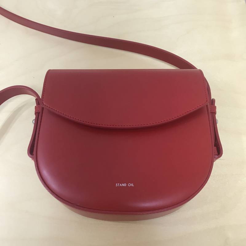 빨간 크로스백 판매합니다: | 인스티즈