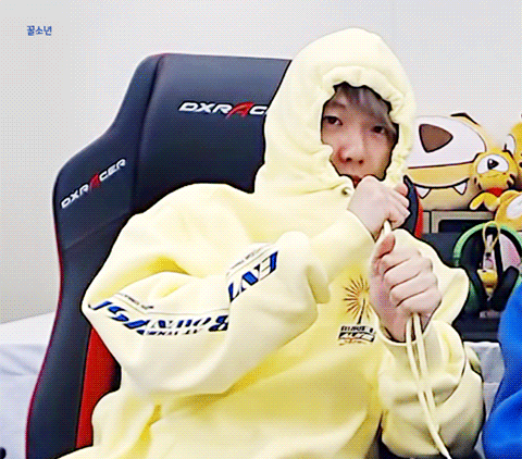 백현 귀엽다고 말하는것도 진짜 이제 입아프다 | 인스티즈