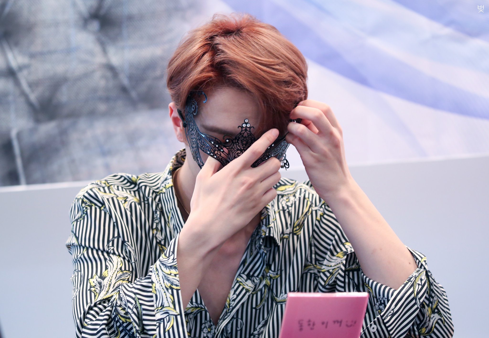 손까지 보면 오빤데 - 인스티즈(instiz) JBJ 카테고리