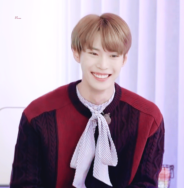 1년 3개월만에 염색하구 정말 짧게 했던 머리색이았지만 행복했다..도영아...... | 인스티즈