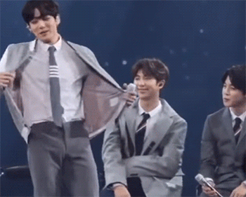 우리 정국이 피지컬 진짜 최고야😂😂😂🔨 | 인스티즈