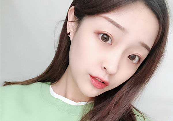 다양한 스타일의 귀걸이와 귀찌를 1000원~5500원에 판매해요!!120여종 | 인스티즈