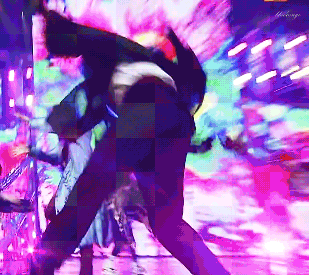 방탄 지민 이거 왜이렇게 허공에 오래 머물러 있는 느낌이지ㅋㅋㅋㅋ | 인스티즈