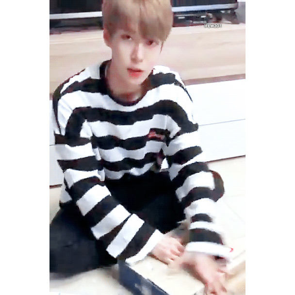 자기 앨범 직접 품절시킨다는 남자아이돌.... | 인스티즈