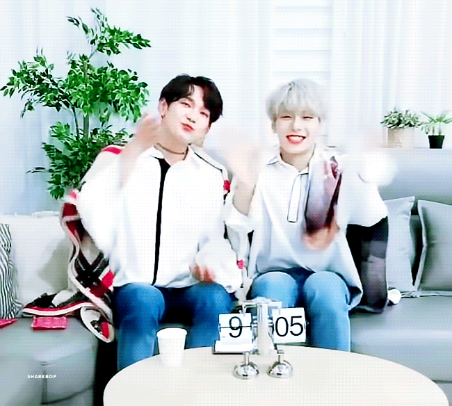 켄타 상균이 프듀 때 한 프레임 잡히는거 찾기 힘들었는데 | 인스티즈