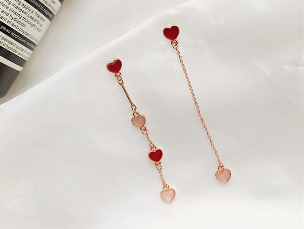 다양한 스타일의 귀걸이와 귀찌를 1000원~5500원에 판매해요!!120여종 | 인스티즈