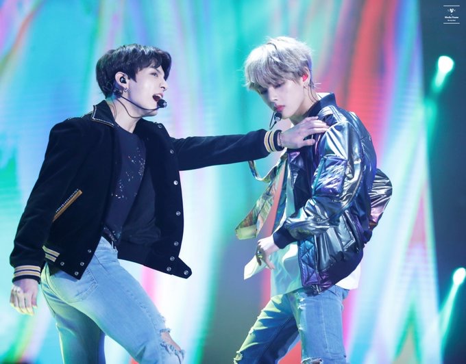 ㄱ 우리 애기쀼 국뷔 | 인스티즈