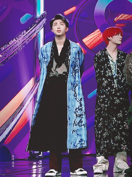 [잡담] 방탄 알엠 피지컬 보고가세효.. | 인스티즈