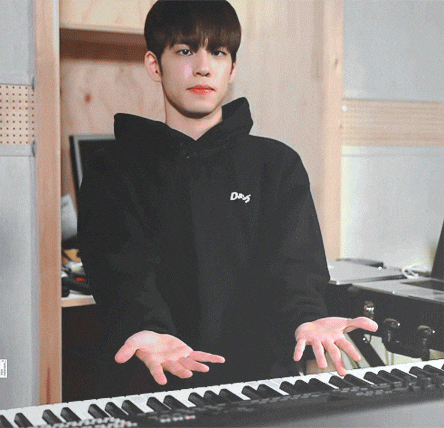 울 얘들 보고싶다 ㅜㅜㅠ | 인스티즈