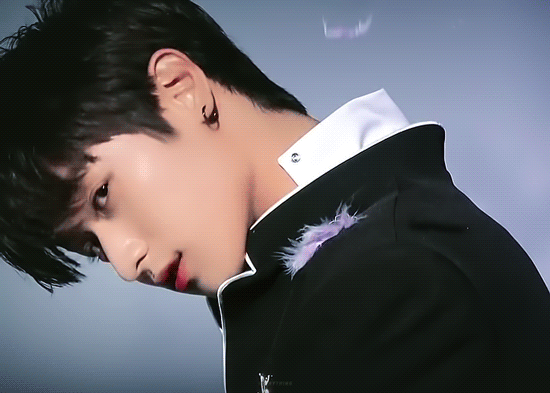 더보이즈 이름-얼굴 매칭하시라고 멤버 별 움짤 두고갑니다.. | 인스티즈