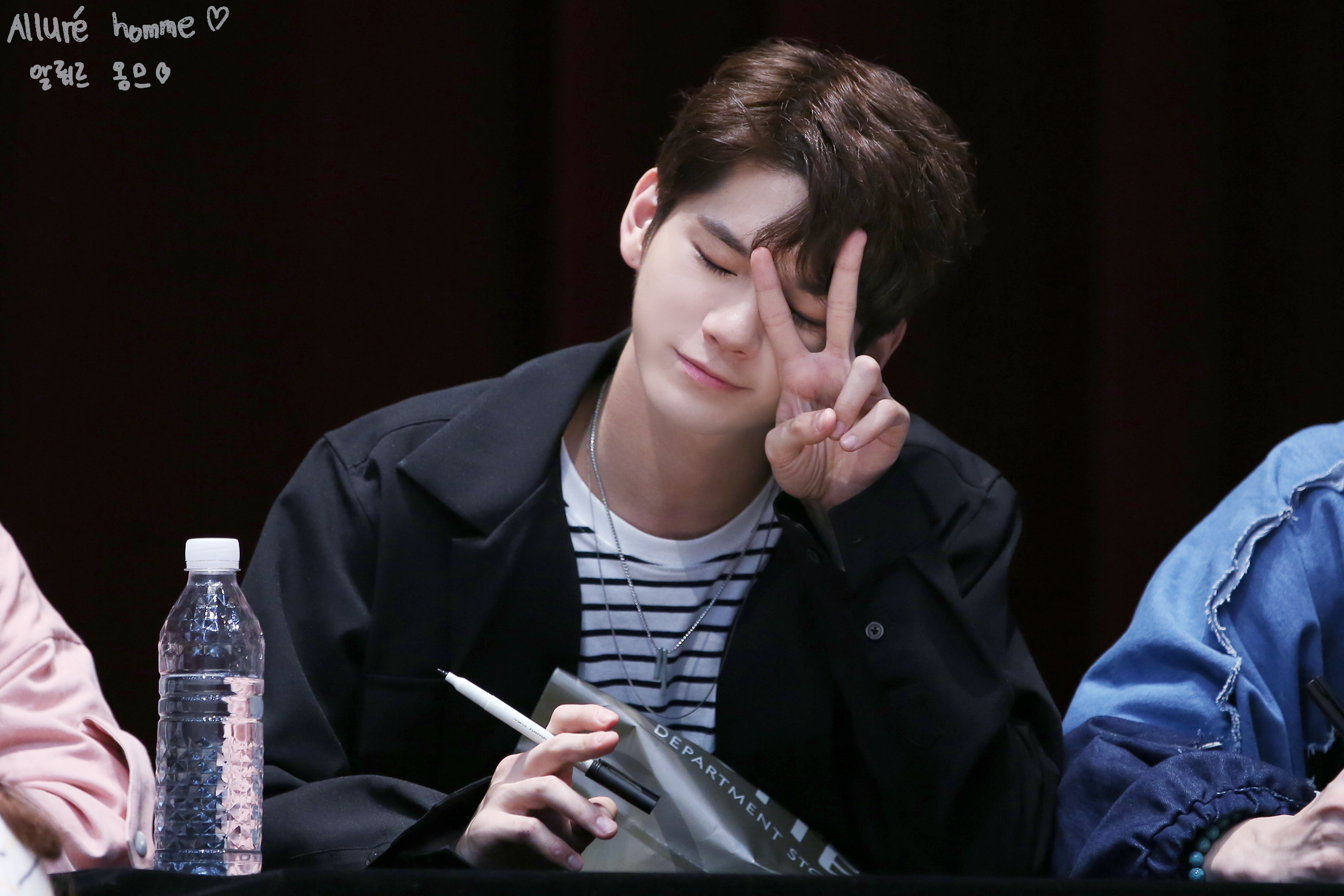 솔직히 옹성우 팬싸 레전드는 이 날이다 | 인스티즈