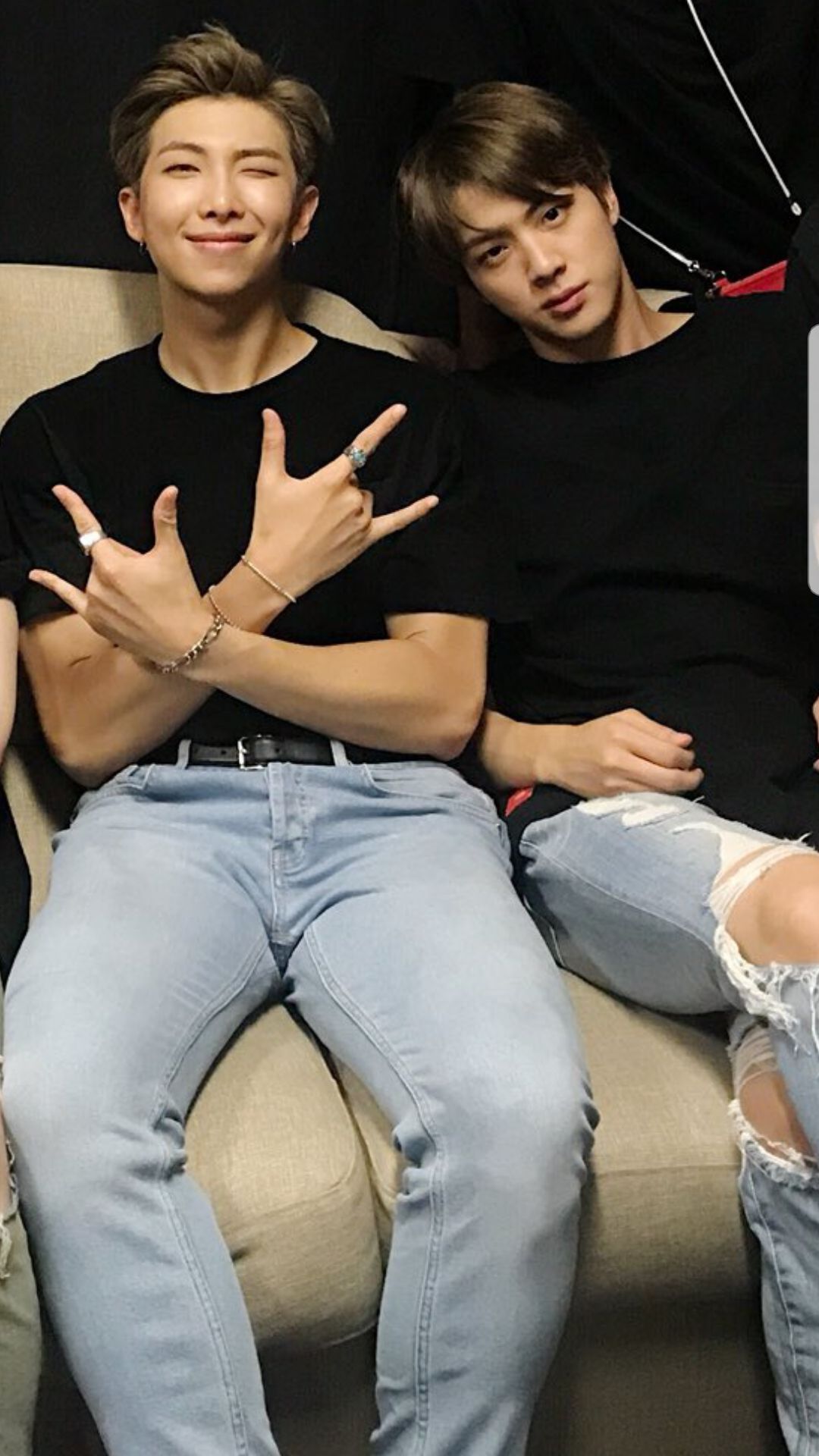 방탄보고 감명받아 직접 구매,타이핑,검색,저장해서 쓰는 글 - 인스티즈(instiz, 音思提资) 익명예잡 [익명예잡] 방탄보고 감명받아 직접 구매... 