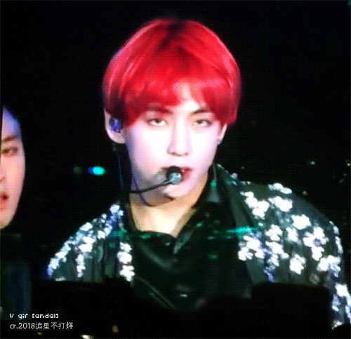 타팬들은 1초안에 결정하고 팬들은 대답 못하는거 (주어 방탄) | 인스티즈