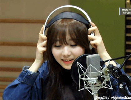 류수정 데뷔 초때 귀여움과 러블리한 모습이 다 공존했어... | 인스티즈