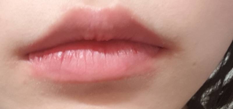 나 입술 비대칭 진짜 심하다..40 | 인스티즈