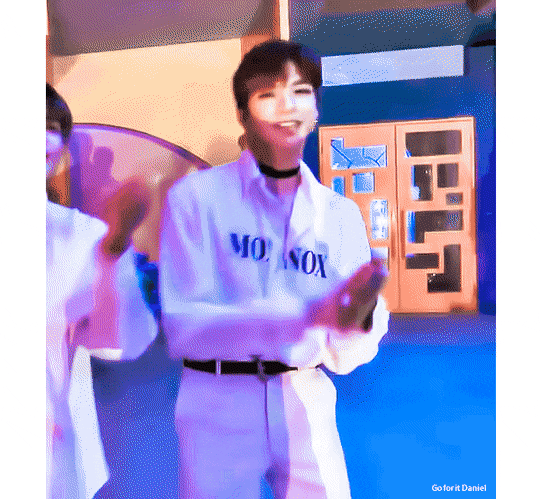 강다니엘 항상 웃게만 해주고 싶다 | 인스티즈