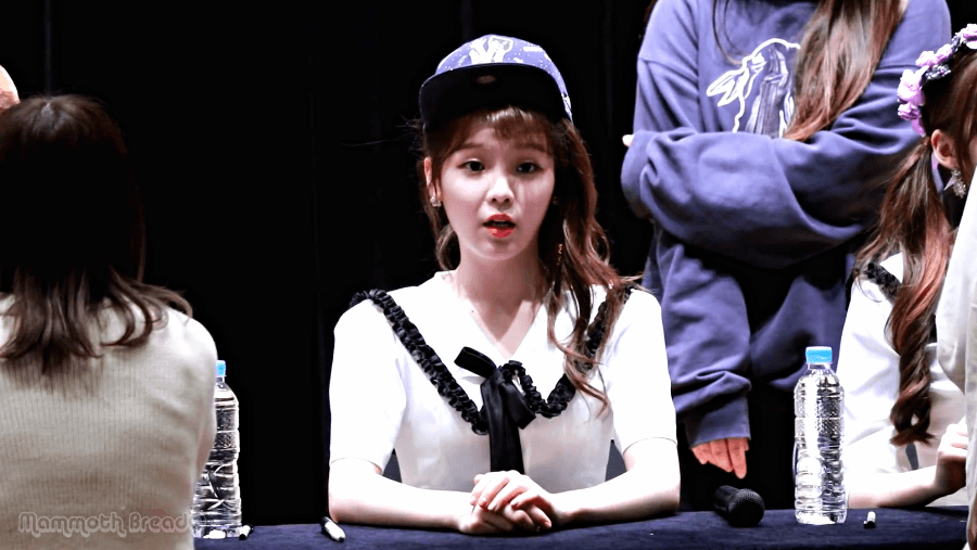 오마이걸 승희는 대체 팬싸에서 자꾸 무슨 일들이 일어나는것임 | 인스티즈