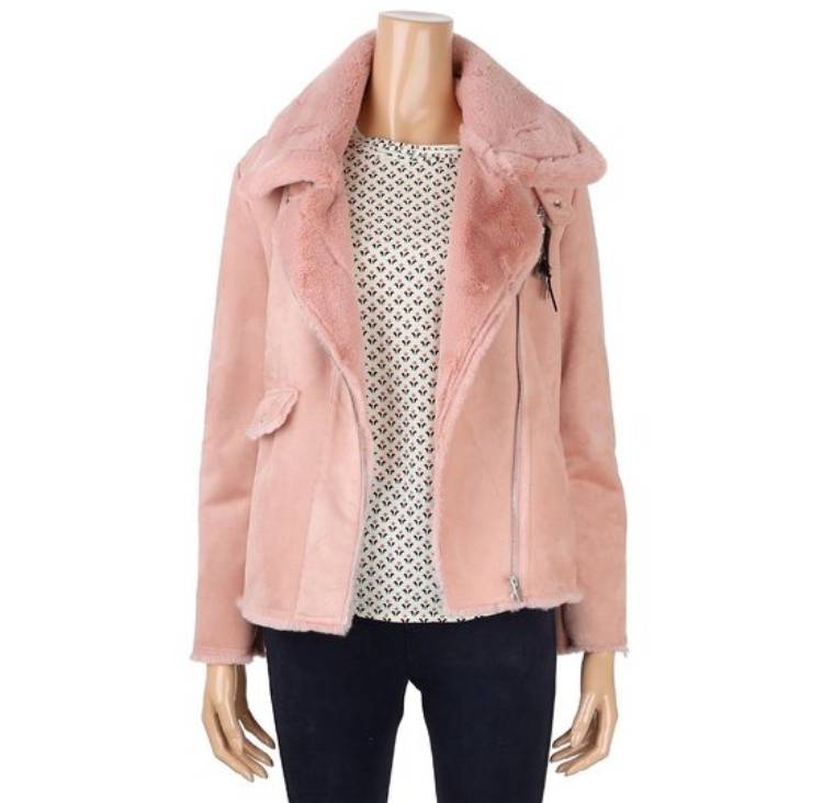 이 옷 어땨 너무 튀나??👚👗🧥 | 인스티즈