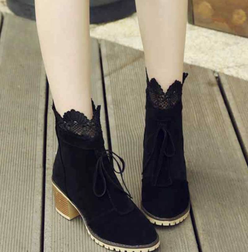 이 중에 워커 2개만 골라줘 | 인스티즈