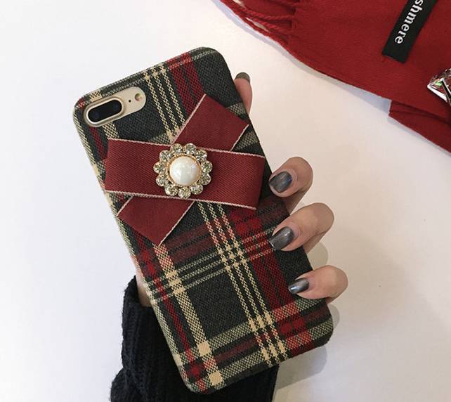 익들아 폰케이스 하나만 골라주고 가주라💖 | 인스티즈