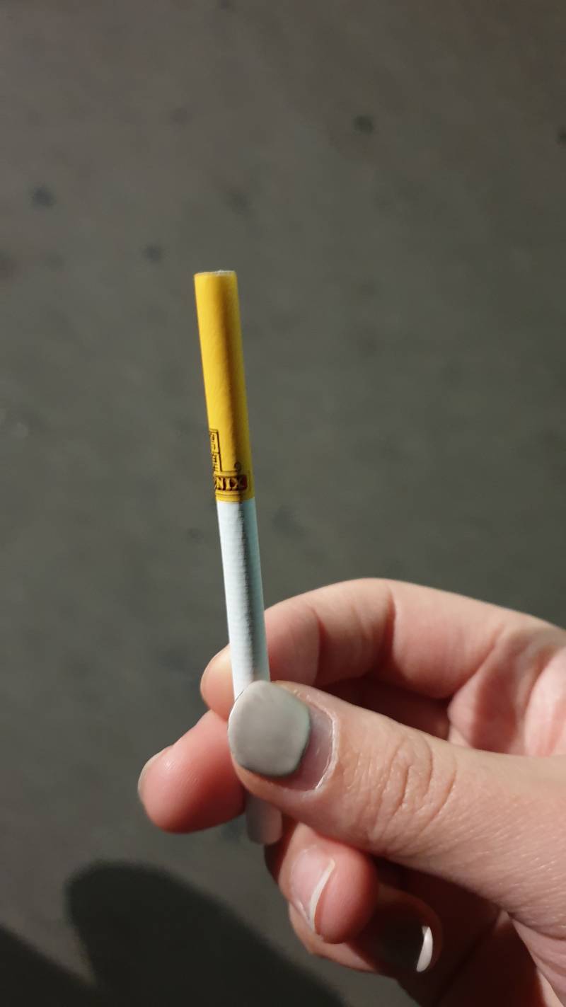 담배주웠는데 무슨 담배인지 아는사람?? | 인스티즈