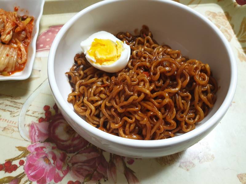 나보다 잘난 사람있으면 나와바 | 인스티즈