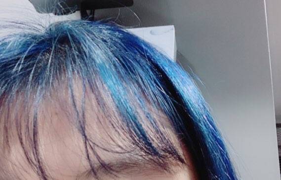 파란색으루 염색했는데 색 빠질 때 무슨 색으루 빠질까 | 인스티즈
