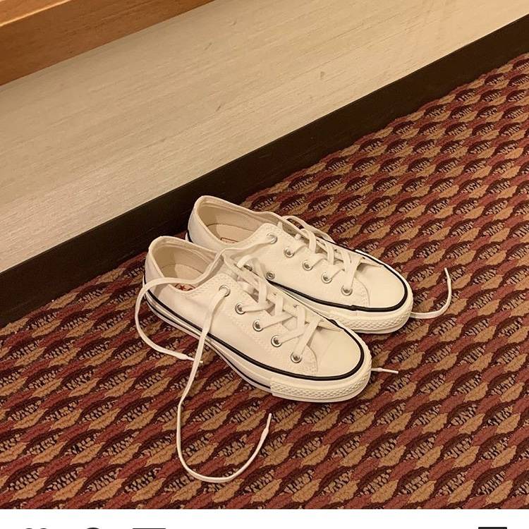 이거 신발 뭘까 | 인스티즈