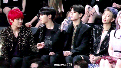 ㄱ 이거 좋아하는 애한테 관심 끌려고 하는 행동이잖아ㅋㅋ(주어 국뷔 | 인스티즈