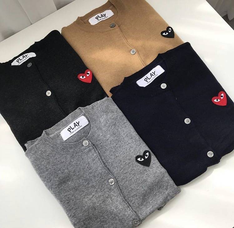 익들이라면 꼼데 가디건 두 개 살래 셔츠 하나 가디건 하나 살래? | 인스티즈