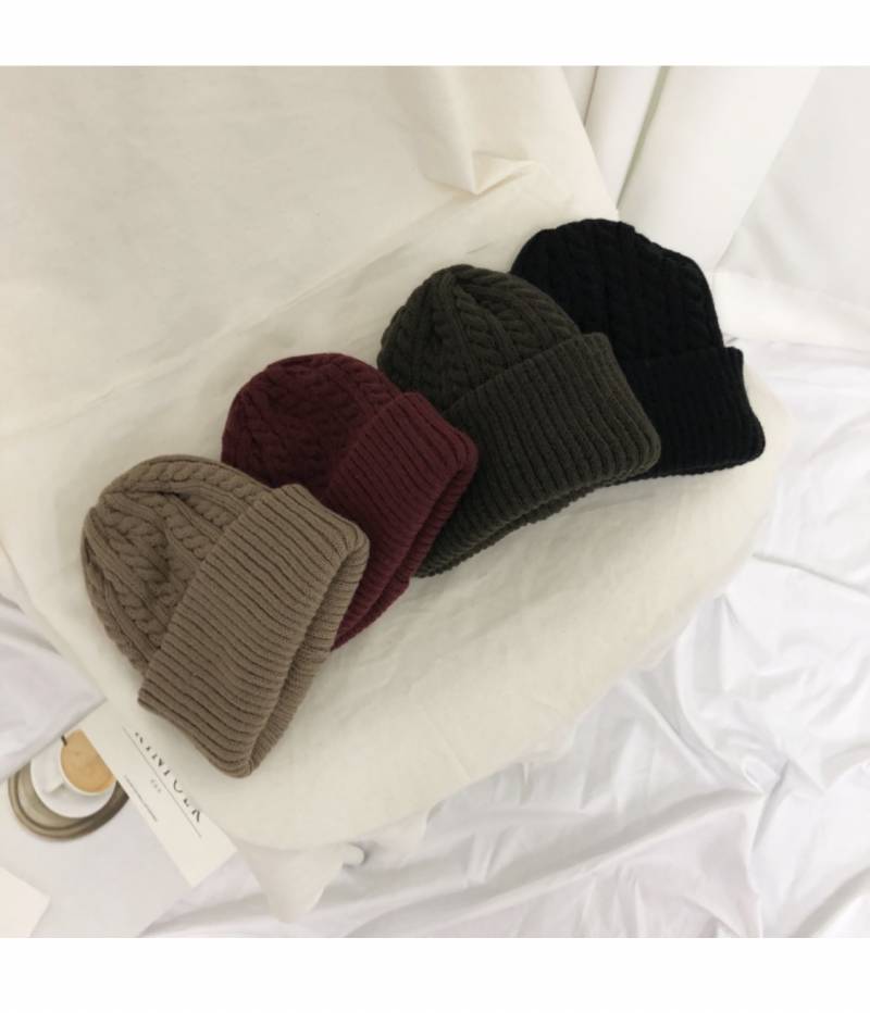 모자 색 좀 골라주라ㅠㅠㅠㅠㅠㅠㅠ | 인스티즈