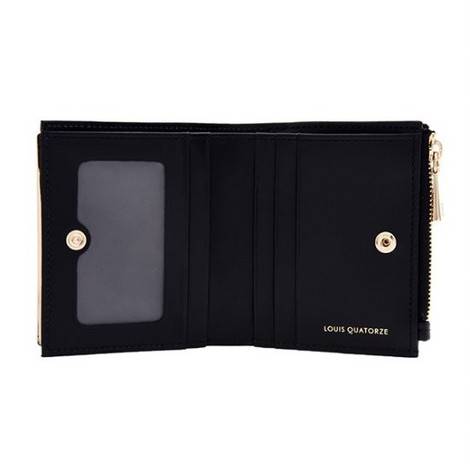 얘들아 지갑 좀 골라줘.. 골라주면 2019년 최고로 행복함 | 인스티즈