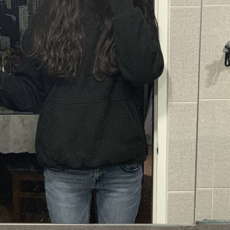 검정후드티에 청바지 왜이렇게 이상할까 | 인스티즈